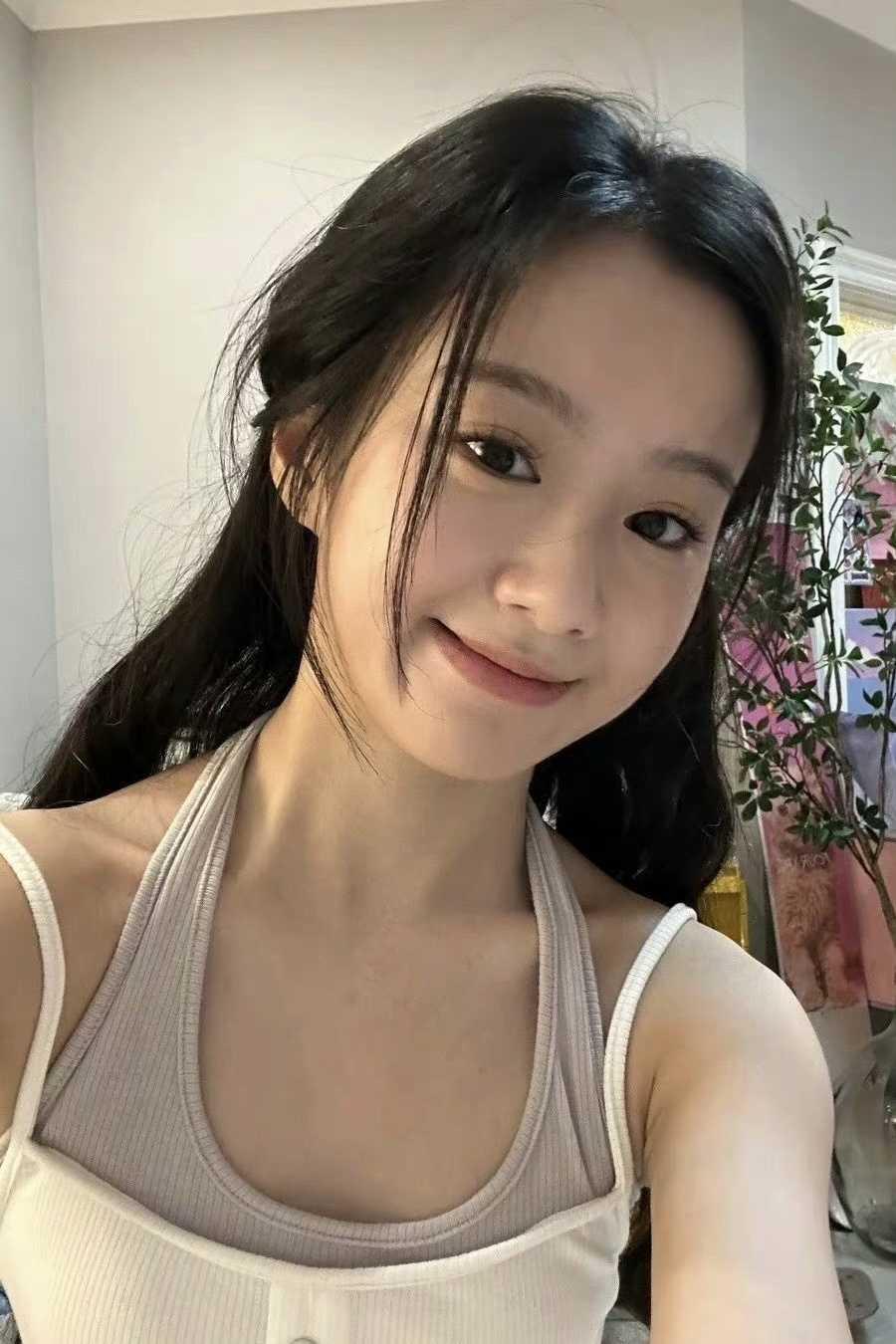 女主叫宋倾的