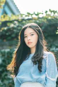 男主靳沉寒女主尹向暖