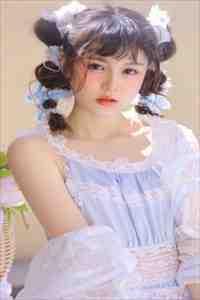 穿越废材少女我靠躺平做新型大佬