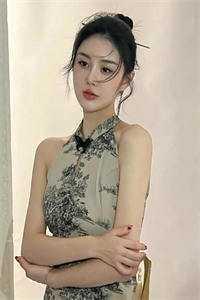 糙汉少将闪婚以后类似