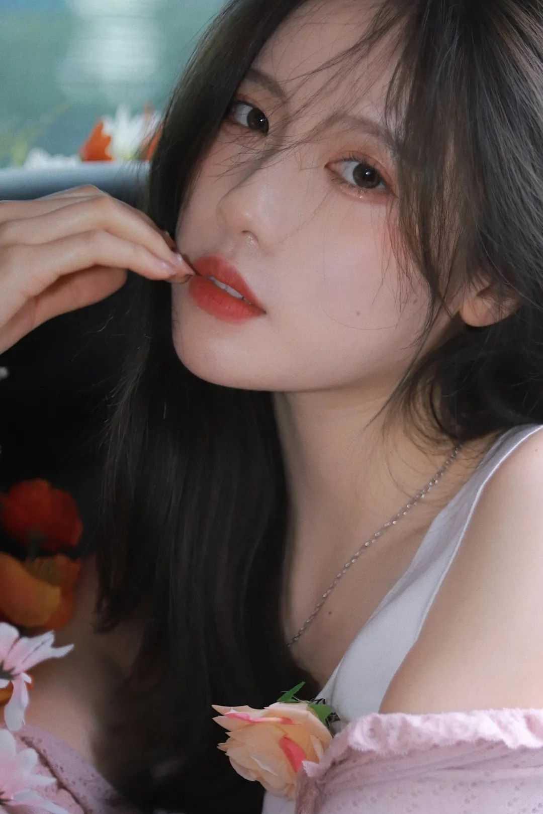 女主虞梦