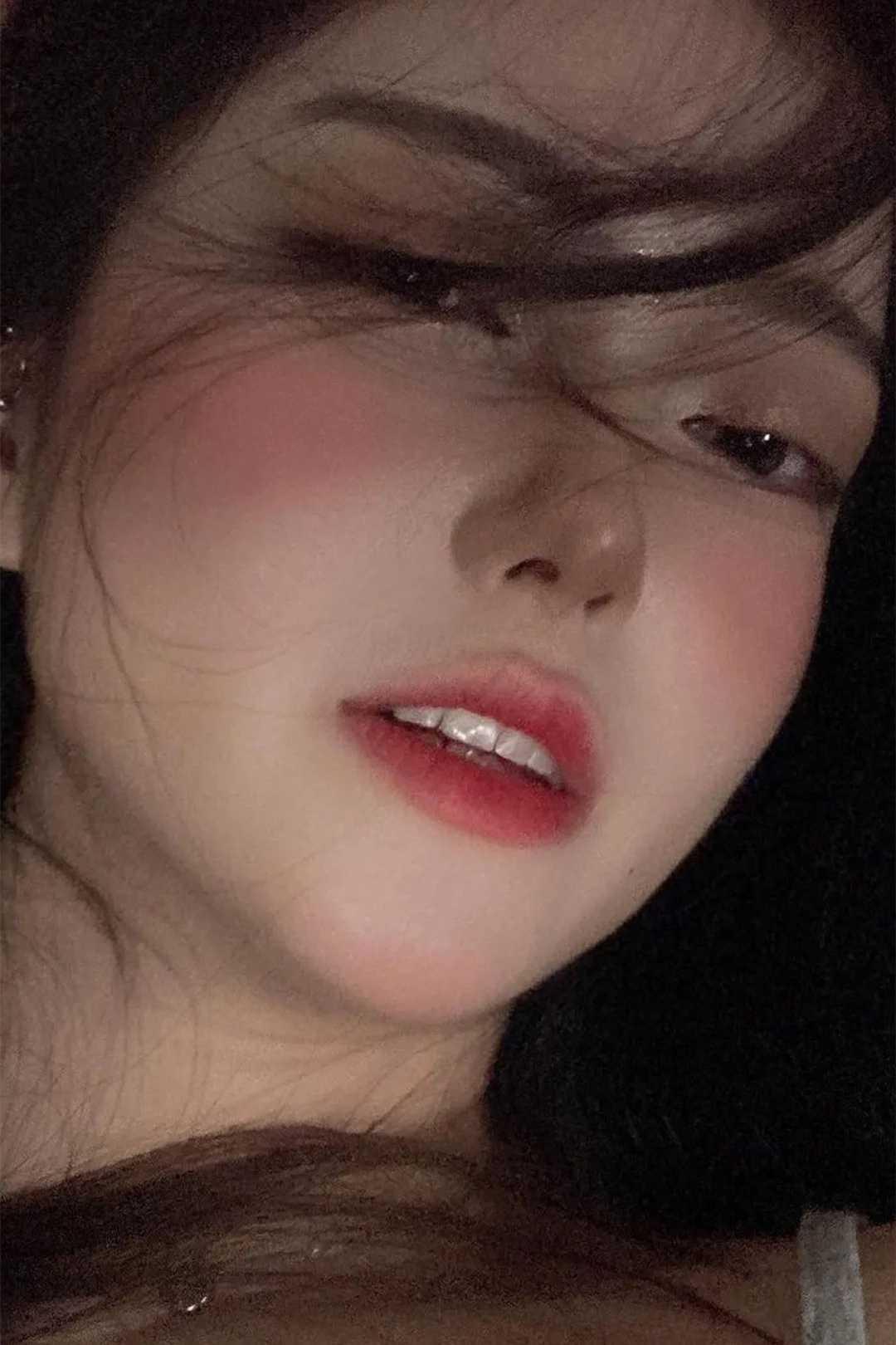 江愈陆琢的