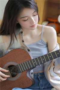 女主角叫姜梨的
