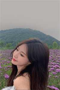 女主叫季温的