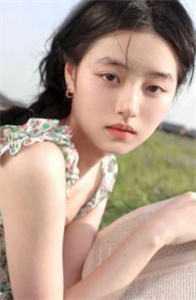 马玉良的画值多少钱一平尺