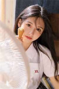 漂亮后妈摆烂被宠哭番茄