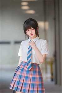 薄慕言和苏浅浅