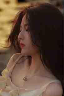女主叫许以龄