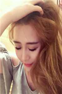 主角无敌的二次元