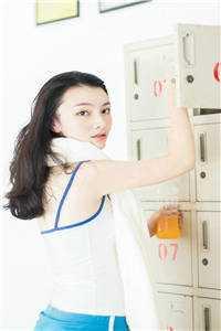 @ala 酱我被豪门巨佬们领回家了