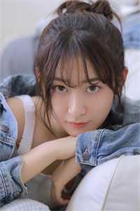 我在女宿舍一个一个