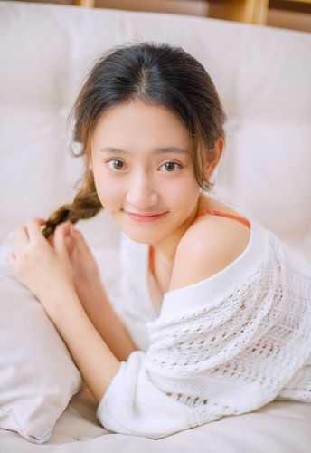 老板为了得到美女不择手段