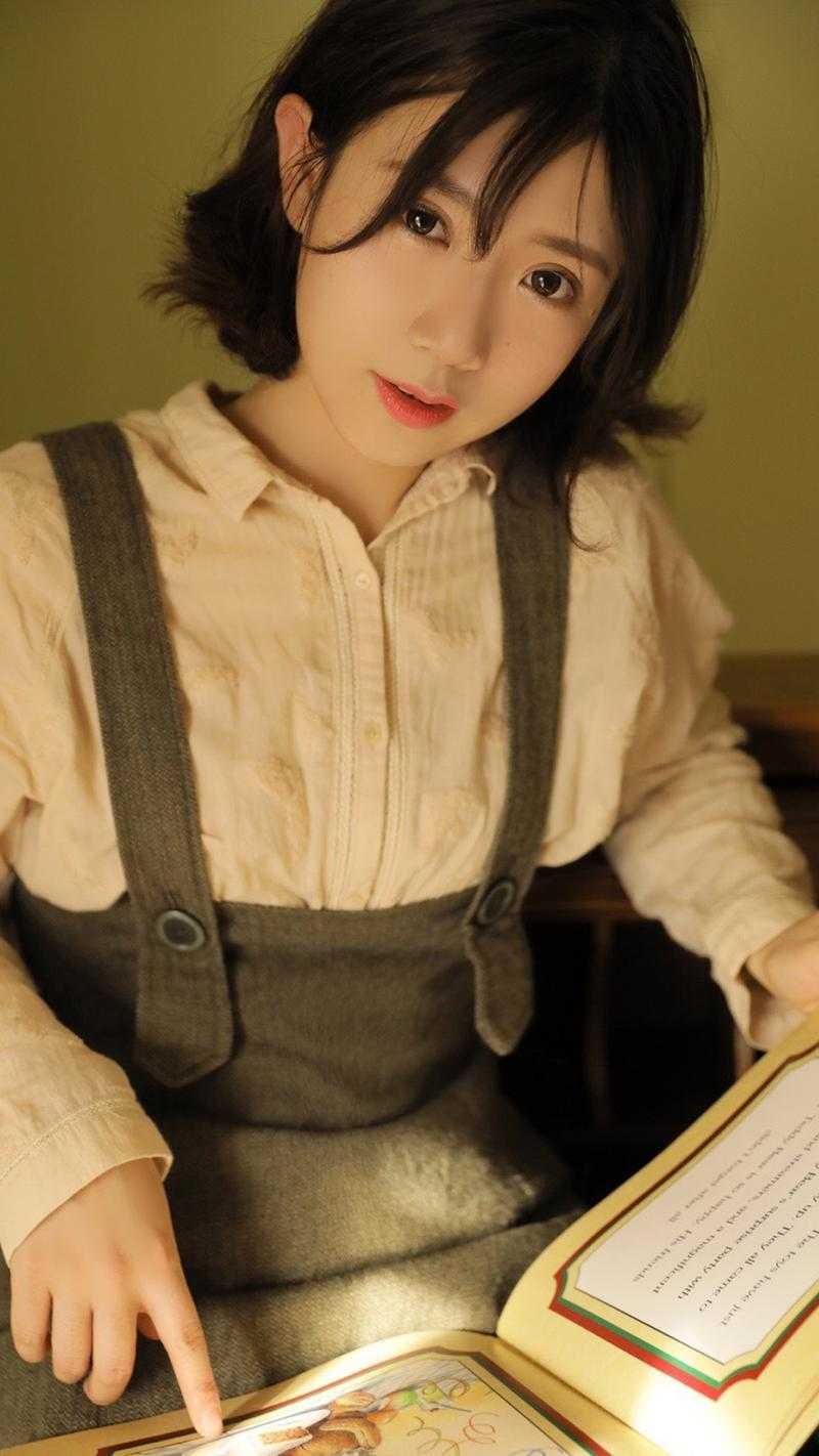 容岩