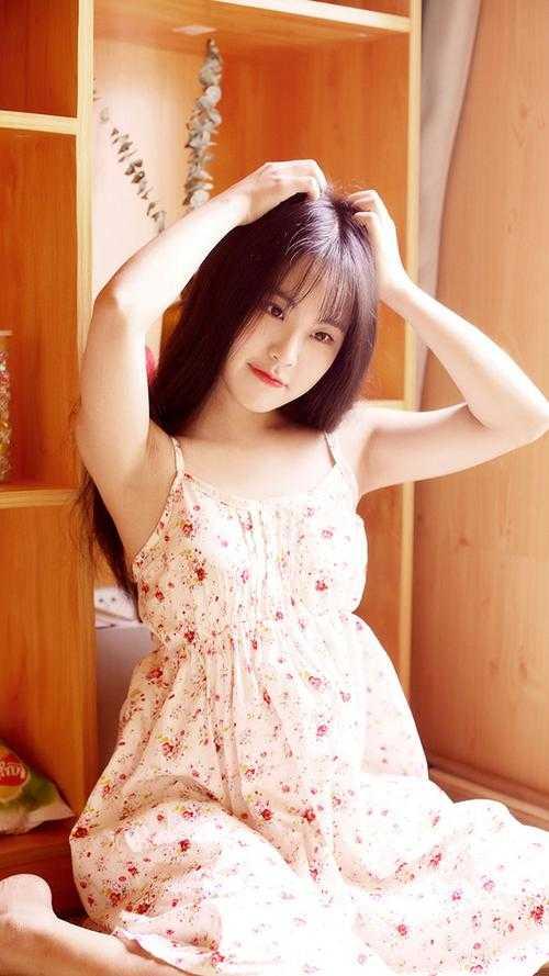 女主叫楚飞飞的