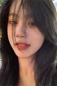 过往云烟都随风而飘散是什么歌