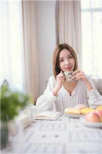 腹黑小姐单纯女仆
