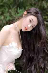 被魔王变成女生