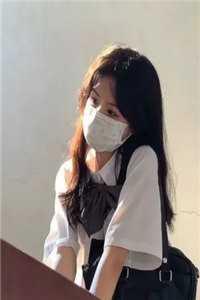 嫁给军人当后娘