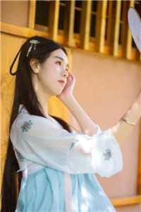 高冷师姐俏师妹