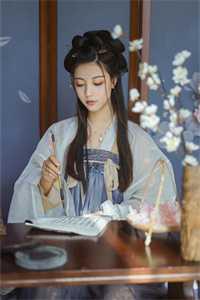 都市超级战神女主角有几个