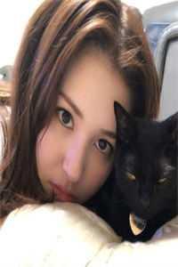 女主叫周粥的