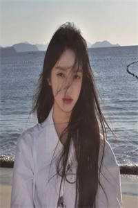 女主叫莲初
