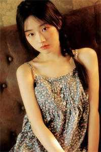 女主叫黎暮的