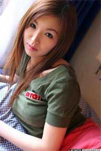 男主叫轩辕烨女主叫顾轻颜